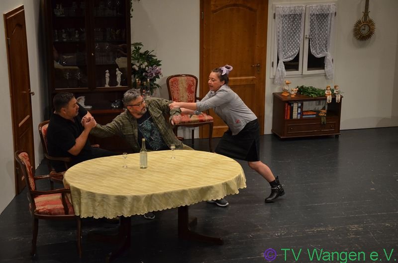 DSC_3947_(800_x_600)